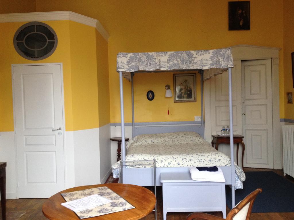 Chateau De Thegra Bed & Breakfast Balma Room photo